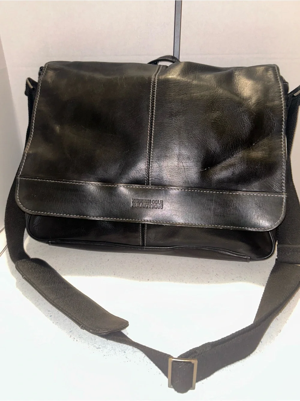 Kenneth Cole Reaction Black Leather Messenger with Adjustable Strap